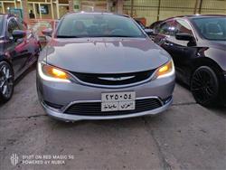 Chrysler 200